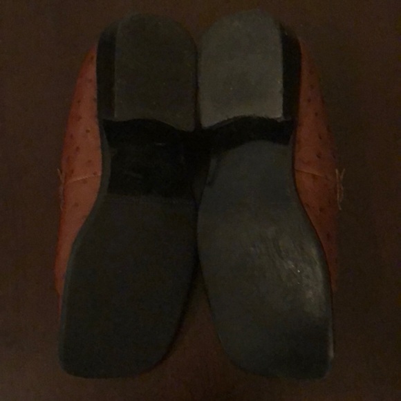 Shoes - Picture 4 of 4